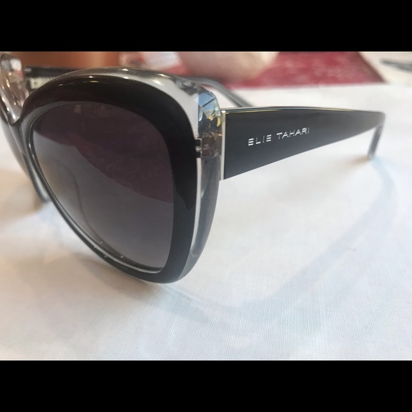 Elie Tahari Women Acetate Wide Cat Eye Sunglasses - Picture 3 of 5